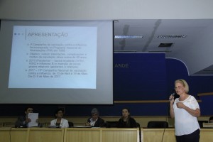 Mariah Barros, coordenadora de Vigilância Epidemiológica da Sesau. (Foto: Diogo Gonçalves/PMCG)