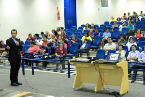 Audiência pública realizada na noite de ontem (31) para discutir o Plano Municipal de Saúde. (Foto: Diogo Gonçalves)