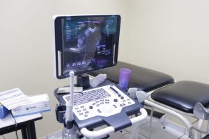 Saúde recebe novo equipamento e amplia exames de ultrassonografia na Capital