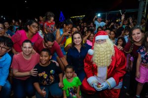 Com atrações culturais, brincadeiras e papai Noel, Natal chega no  Residencial Homex | CGNotícias