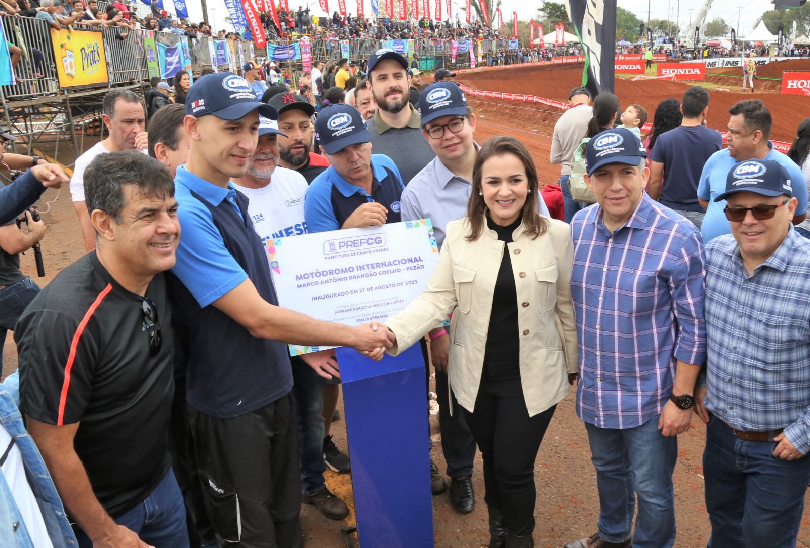 Prefeitura inaugura Motódromo Internacional com pista considerada a melhor da América Latina