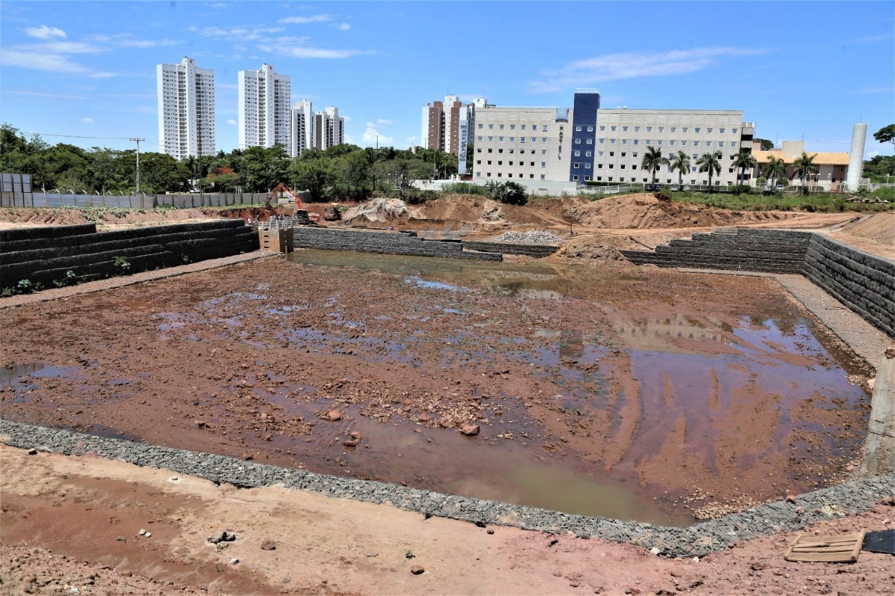 02 bacia de contencao Obras da Prefeitura acabam com alagamentos em pontos críticos de Campo Grande