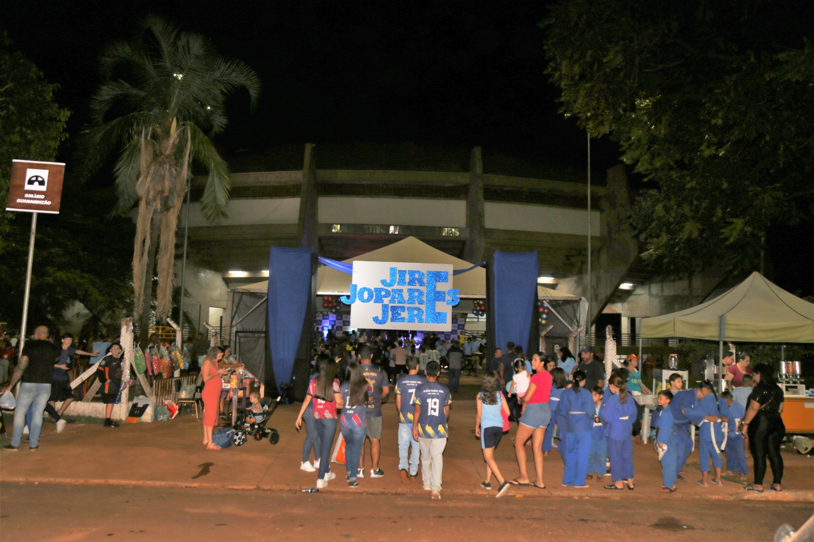 Prefeitura realiza abertura dos jogos da Reme na presença de 5 mil pessoas